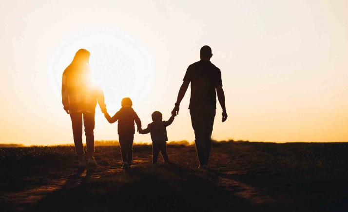 Este viernes, conferencia en el Casino: ¿De quién son los hijos?