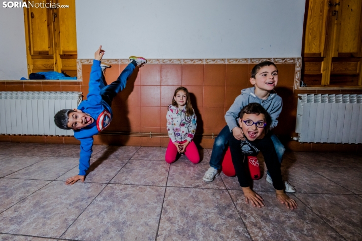 El 20N reunirá a 1.000 niños sorianos con cintas de colores en numerosos pueblos