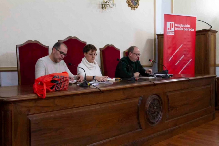 FOTOS | Debate a dos en el Machado