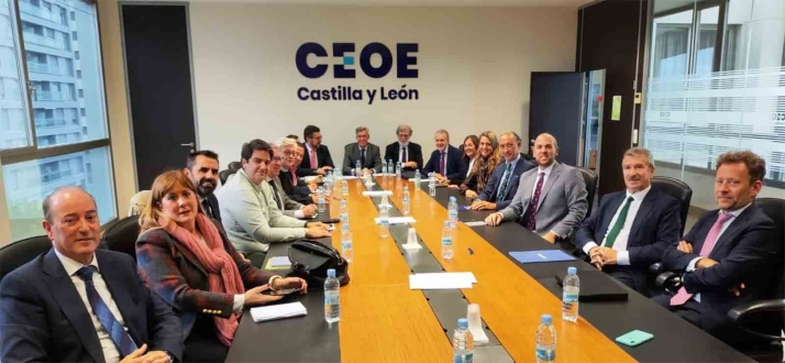La patronal castellanoleonesa valora como preocupante la situación económica de la región