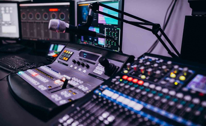 Castilla y León convoca once becas de Comunicación para 2023