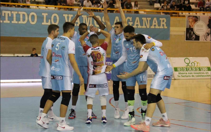 Vargas y San Martín, en el septeto ideal de la jornada de Superliga