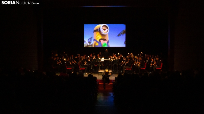 En imágenes: concierto solidario de Cruz Roja