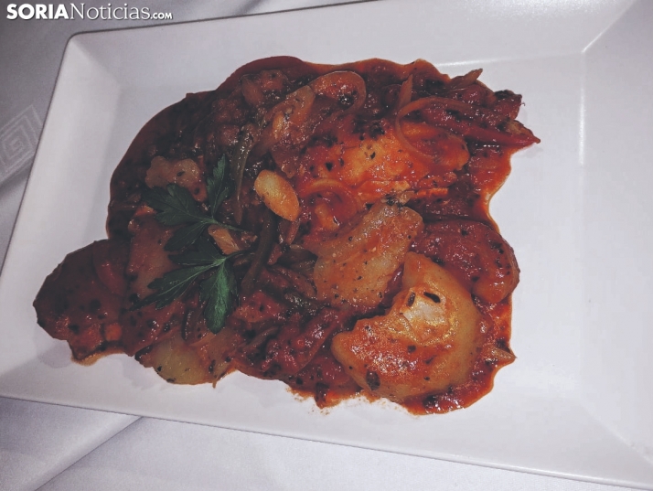 Innovadora receta soriana: tradicional bacalao a la vizcaína, con toques argentinos