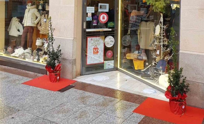 140 establecimientos de capital y provincia, engalanados para la Navidad