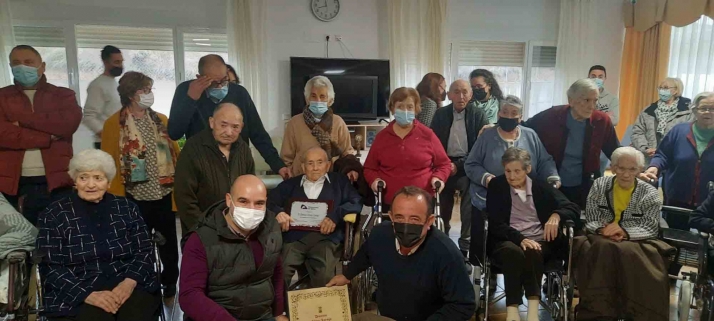 Los cien años de Dionisio Gómez