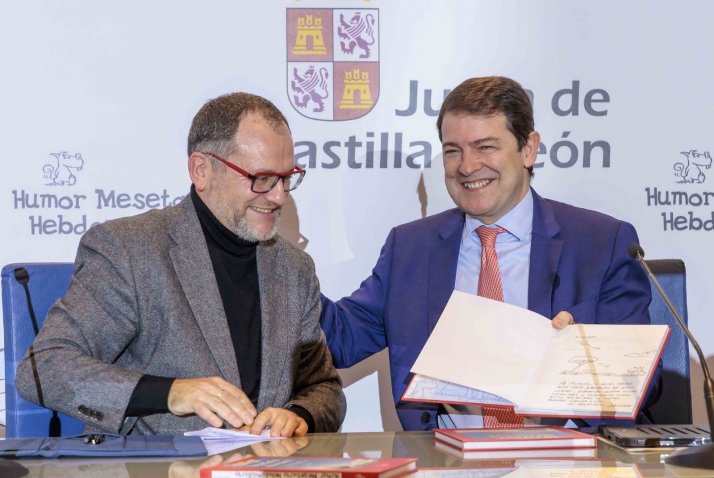 Mañueco describe el humor gráfico de Nieto como titular certero de la realidad en Castilla y León