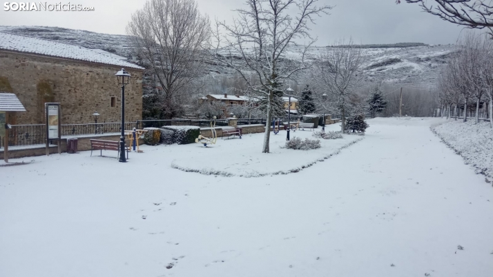 Fotos: San Pedro Manrique atardece bajo un manto de nieve