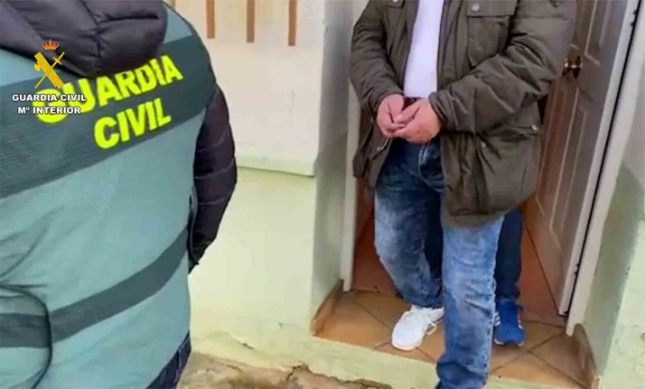 Una llamada hecha en Valladolid lleva a desarticular una banda que extorsionaba a personas que solicitaban servicios de prostitución por internet