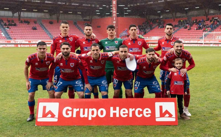 Más de 400 aficionados arroparán al Numancia en Logroño 