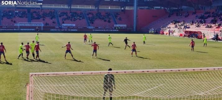 Numancia 2-3 Amorebieta: Un desafine colectivo en la primera mitad evita cualquier remontada soriana