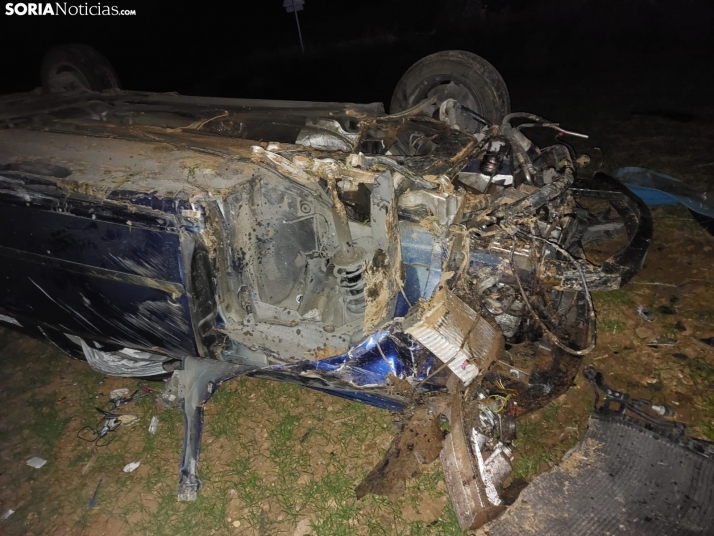 Tres heridos en el vuelco de un turismo en Ágreda