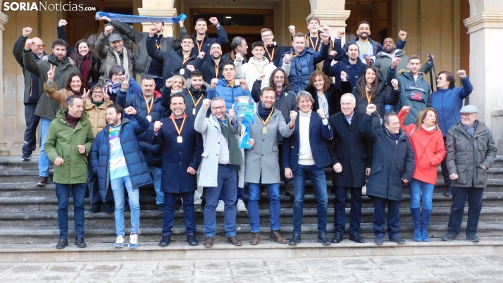 Diario de un Campeón en imágenes: De la celebración en la pista a las visitas institucionales o a la invitación de Mañueco