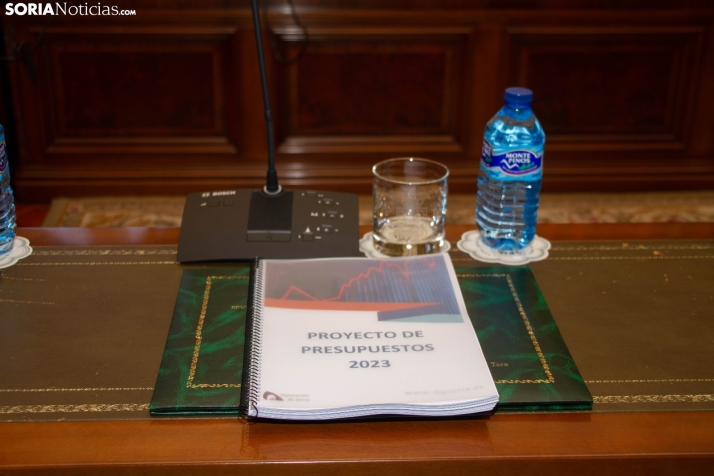 En imágenes: El pleno de la Diputación aprueba sus cuentas para 2023