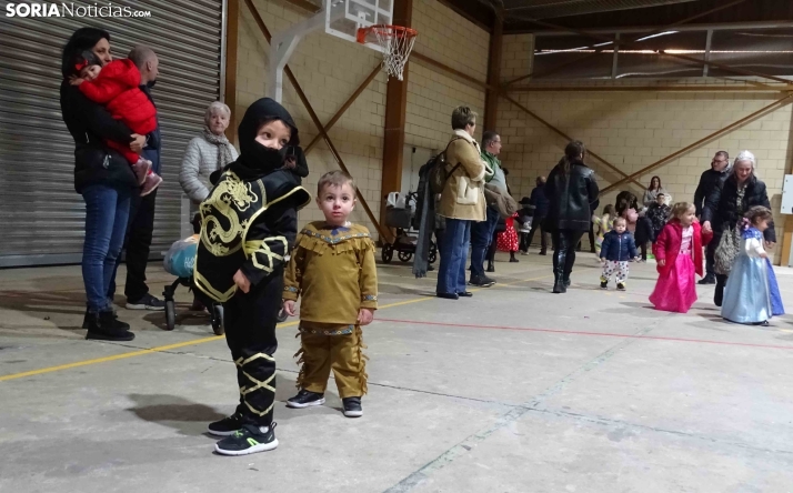 Sana y carnavalera diversión infantil en Camaretas