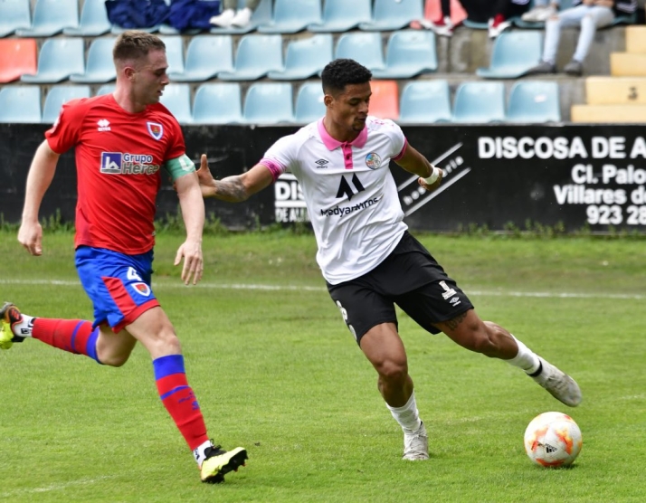 Asalto del Almazán al play off e importante punto del Numancia B el Helmántico