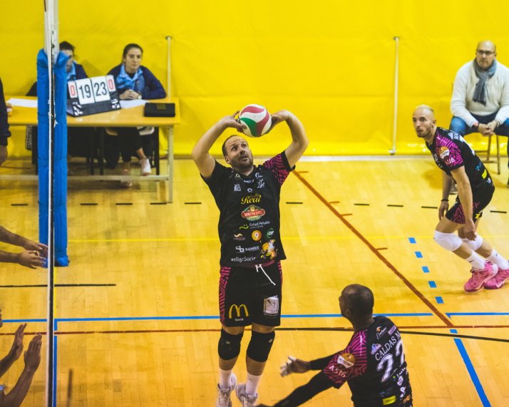 ¡No hay quien pare al Sporting Santo Domingo!: 16 victorias consecutivas y liderato a la vista