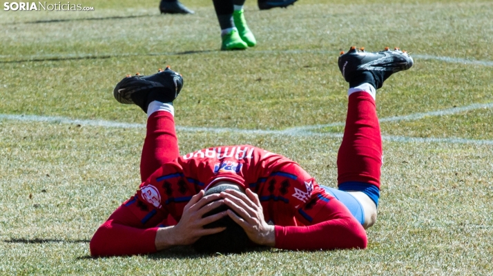 Galería de una mañana de fútbol en Soria: Numancia – Atlético Baleares