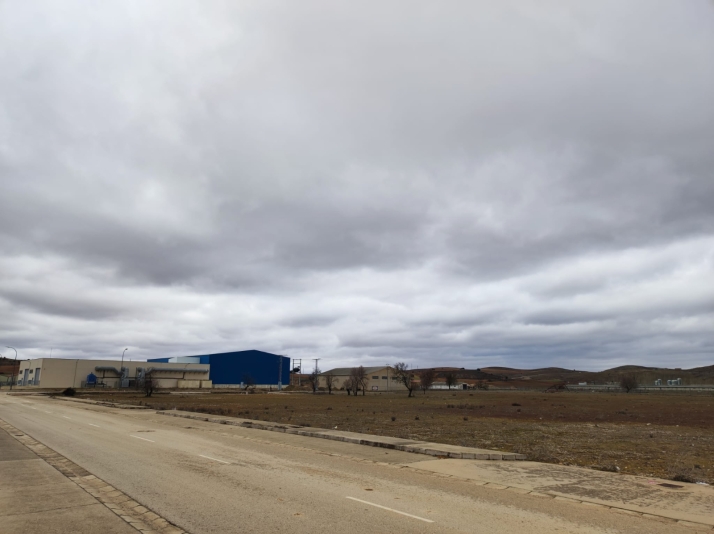 El Burgo cede a la Junta una parcela de 578 metros cuadrados para albergar una autobomba forestal