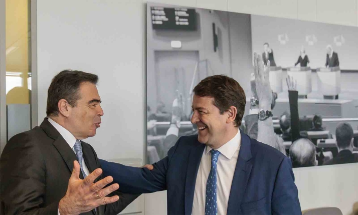 Mañueco pide en Bruselas que los fondos UE lleguen al territorio y una fiscalidad más favorable para Castilla y León