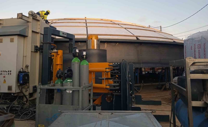 Avanzan las obras de la red de calor que REBI construye en Cuenca