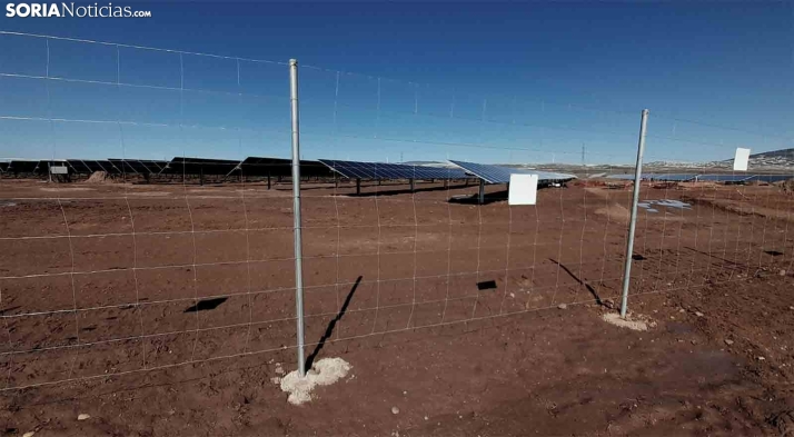 Roban en la planta solar fotovoltaica de Matalebreras un cable de cobre valorado en 27.000€