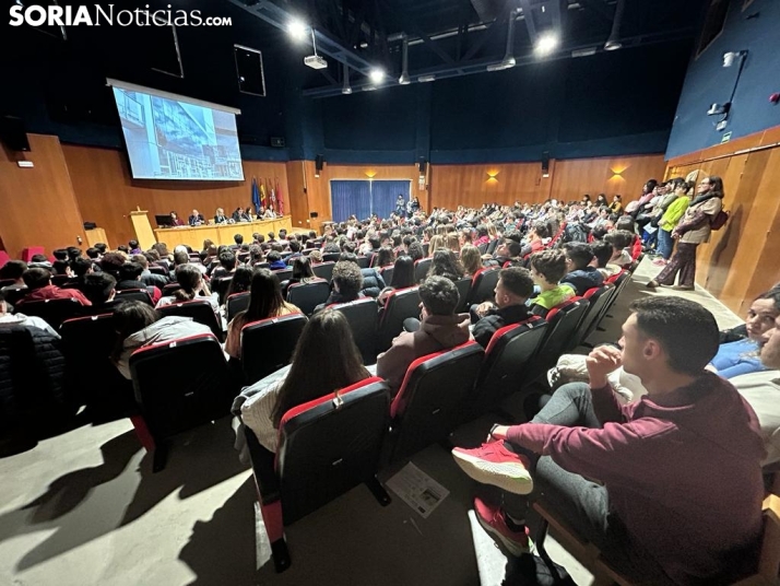 ¿Qué puedes estudiar sin salir de Soria?: Descubre la oferta educativa de la Universidad