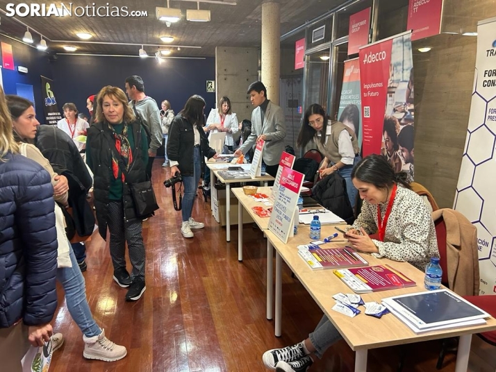 La Feria ‘Soria Emplea’ reúne a más de 100 empresas con ofertas laborales: 1.000 sorianos al acecho 