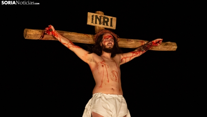 GALERÍA | Alcoba de la Torre revive la Pasión de Cristo con la Jerusalén Soriana