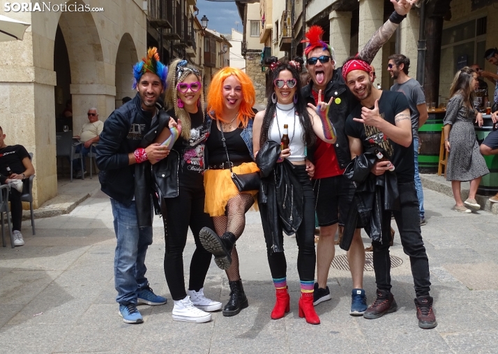 San Esteban viaja en el tiempo hasta los años 90 este sábado