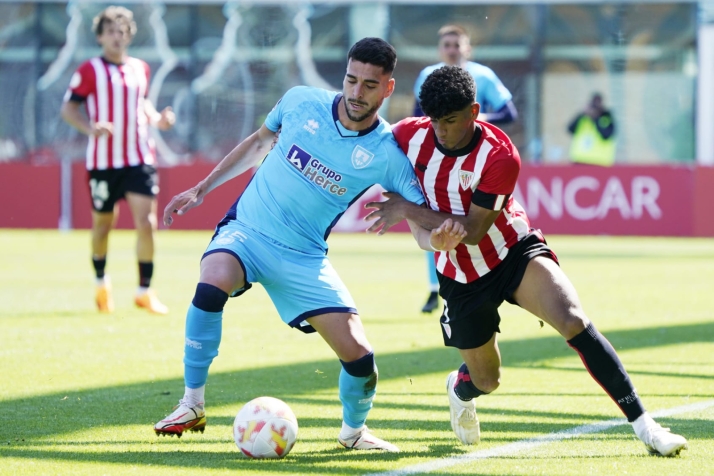 Bilbao Athletic 0-1 Numancia: Román y Ayesa dan una bombona de oxígeno a los sorianos