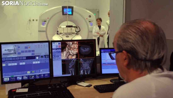 Así pretende la Junta de Castilla y León doblegar la curva de espera en pruebas radiológicas