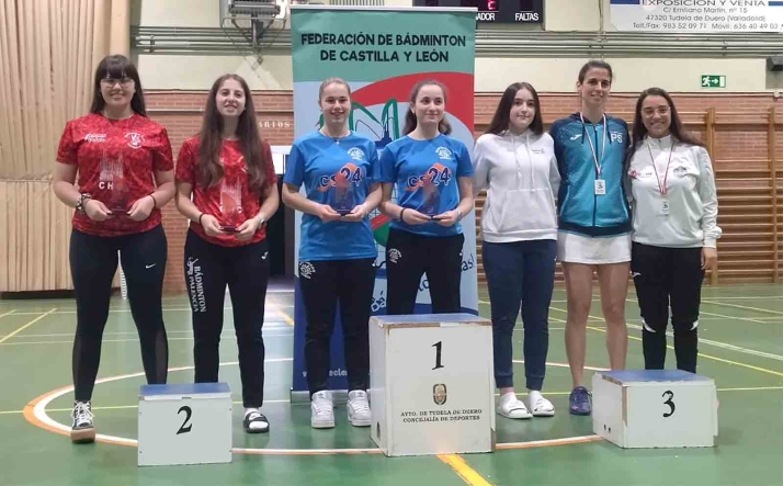 Tres sorianas, campeonas absolutas de Castilla y León de bádminton