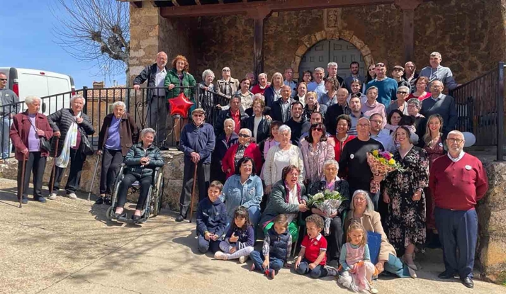 Natividad Jiménez cumple cien años en Boós