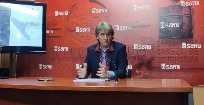 Mínguez, las travesías y los coches mal aparcados