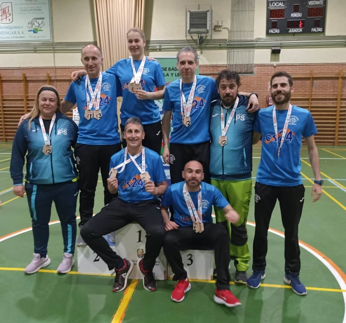 El bádminton Soria se hace con varios títulos de Castilla y León y medallas en el regional