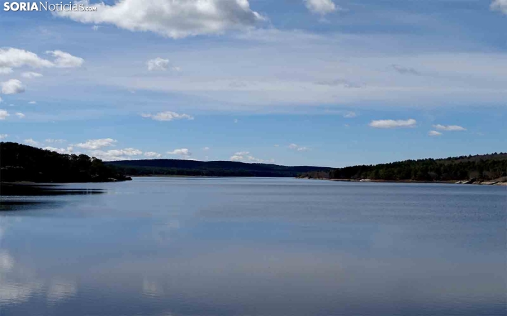 El pantano sigue a la baja, con 2,3 hectómetros menos en las reservas 