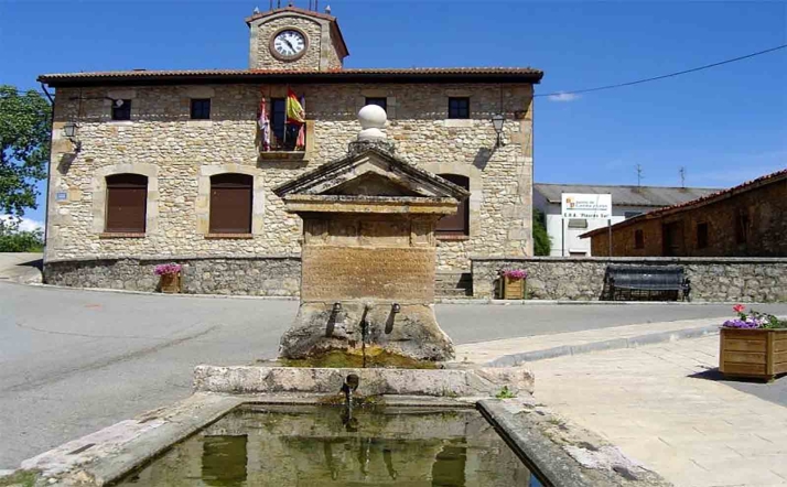 VOX gana en Santa María de las Hoyas y será clave para la Alcaldía de El Burgo