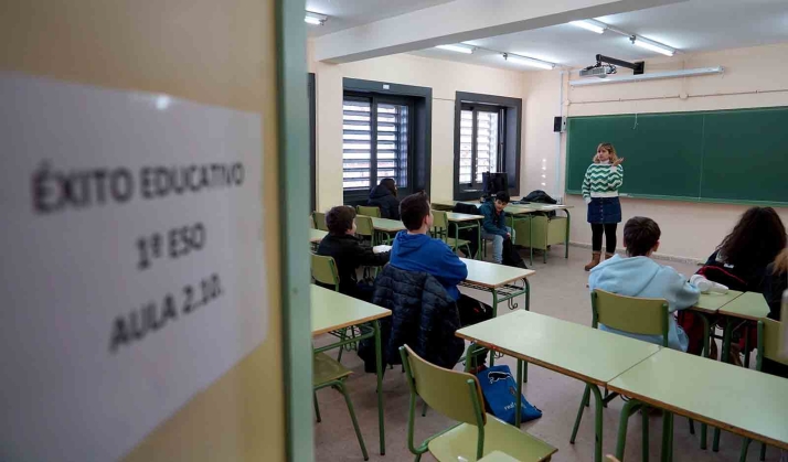 Las clases de refuerzo del programa de acompañamiento al alumnado de la ESO benefician desde enero a 3.300 estudiantes