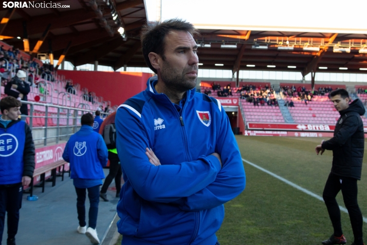 El CD Numancia destituye a Iñaki Bea