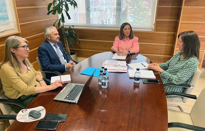 Castilla y León y el Clúster de la Automoción analizan la Estrategia Logística de la Comunidad y la importancia del Corredor Atlántico
