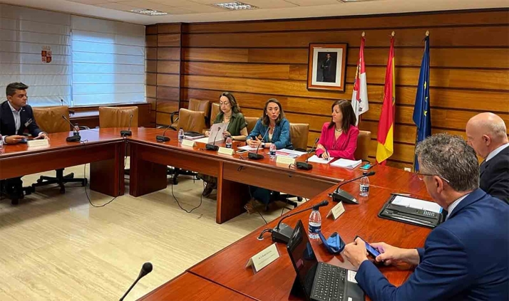 La Junta y Vitartis avanzan en la Estrategia Logística de Castilla y León