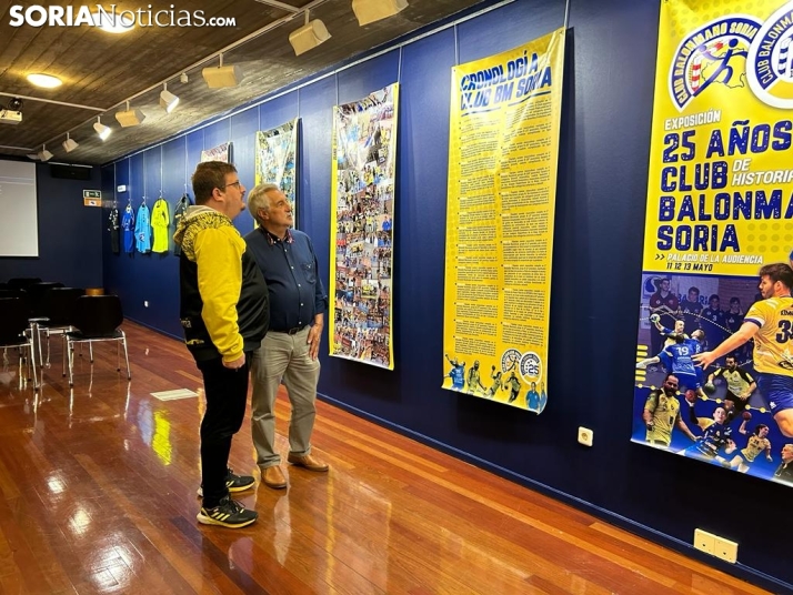 FOTOS | Lluelles y Heras presentan el 25º aniversario del BM Soria con la mente puesta en la Fase de Ascenso