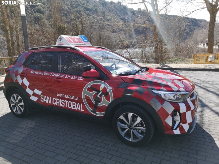 Autoescuela San Cristóbal: Aprende a disfrutar de conducir