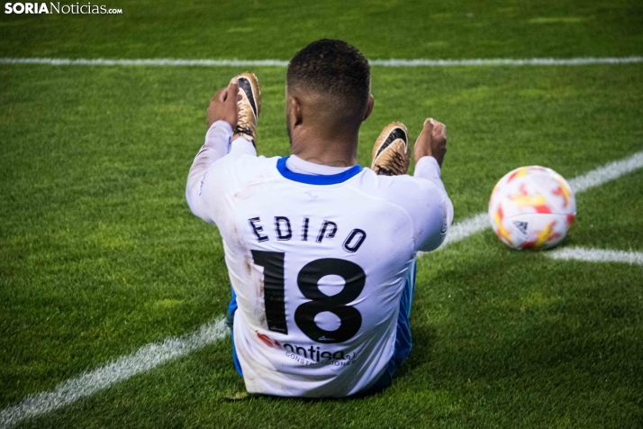 El Almazán explica la marcha de Edipo, señalando a D. Rojas: Se despidió como adnamantino de corazón y se ha llevado 3 jugadores