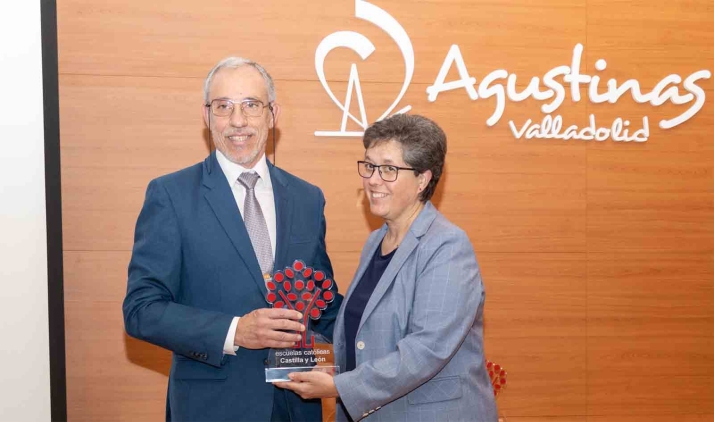 Manuel Olave, de Escolapios Soria, Premio Escuelas Católicas de Castilla y León 