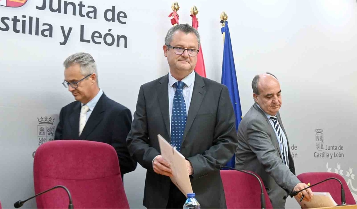 Dueñas admite que el saneamiento ganadero agrava la viabilidad del bovino de Castilla y León