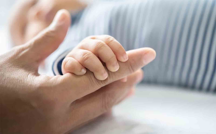 Las familias de Castilla y León con hijos de 0 a 3 años ya pueden pedir el ‘Bono Concilia’ por importe de 750 € por niño