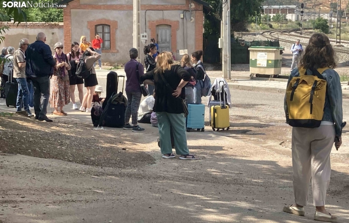 Vuelve a averiarse el tren después de 9 días de servicio