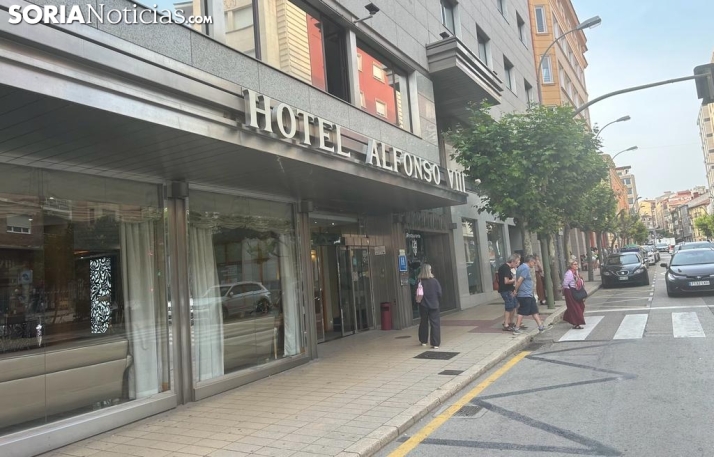 ¿Alojamientos de última hora de cara a San Juan?: Apartamentos por más de 1.300€ y hoteles cerca del lleno